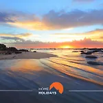 #191 Smile By Holidays *