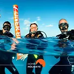 #191 Smile By Holidays *