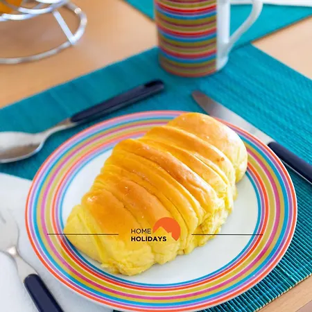 #191 Smile By Holidays * البوفيرا